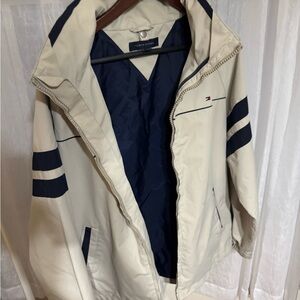 Tommy Hilfiger Men's Cream and Navy Jacket